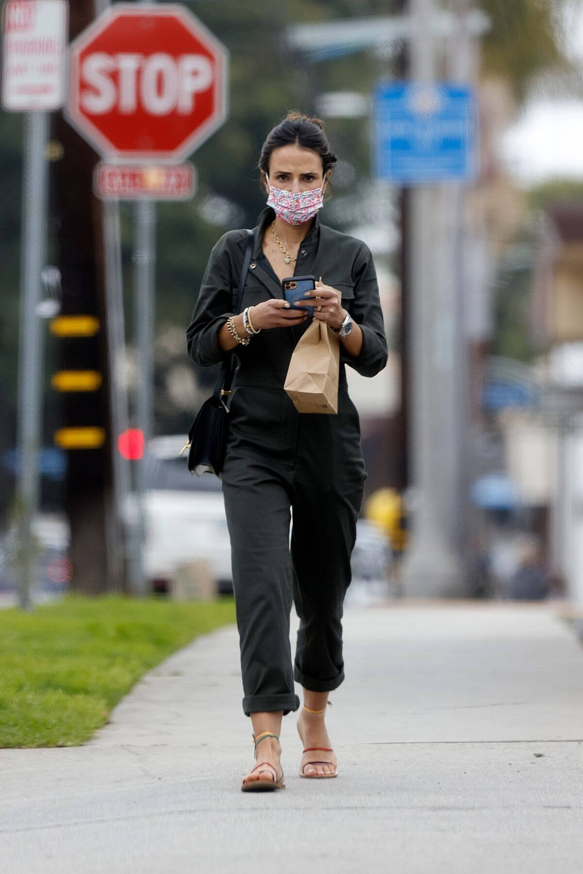 Jordana Brewster Out to Picks up Her Son from School in Los Angeles 11/18/2021