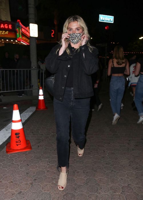 Kesha Night Out at Licorice Pizza Screening at The Fox Theatre in Westwood 11/20/2021