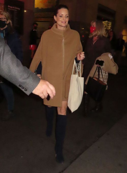 Kimberly Williams-Paisley Arrives at NBC Studios in New York 4