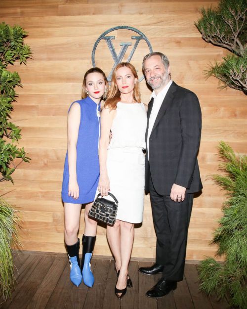 Leslie Mann and Iris Apatow at Louis Vuitton and Nicolas Ghesquiere Celebrate in Malibu 11/19/2021 3
