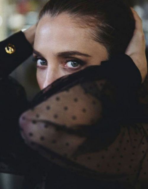 Leticia Dolera Photoshoot for Elle Magazine, Spain December 2021 2