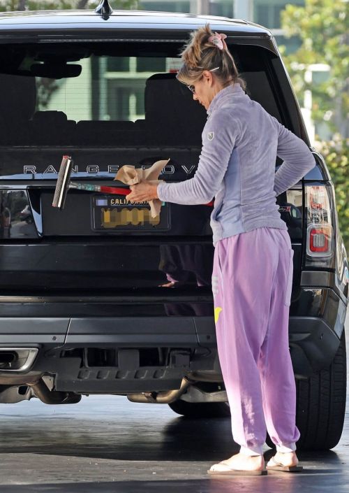 Lori Loughlin seen in FREE CITY Track Paints at a Gas Station in Los Angeles 11/19/2021 5