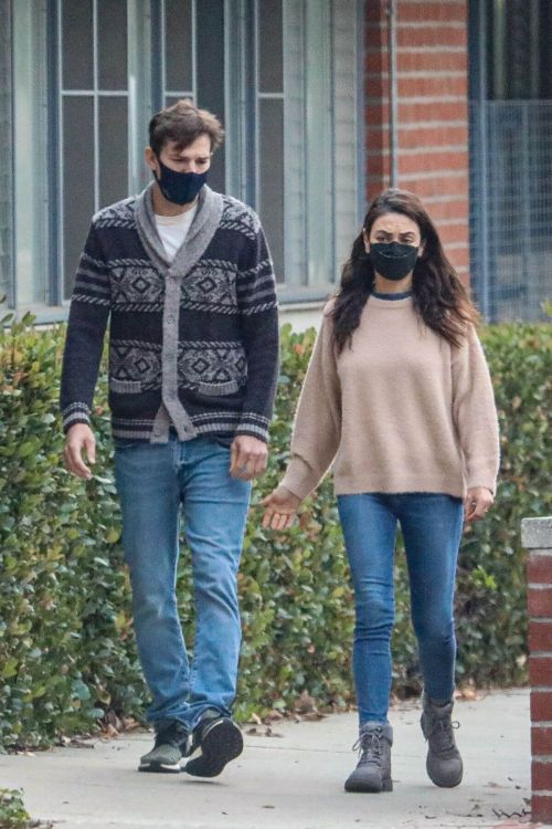 Mila Kunis and Ashton Kutcher Walks Out in West Hollywood 11/19/2021 7