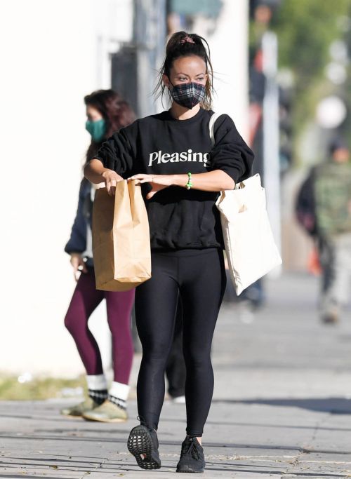 Olivia Wilde in a Black Sweatshirt with Tights Day Out in Los Angeles 1
