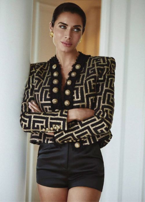 Pilar Rubio Photoshoot for Elle Magazine, Spain December 2021 4