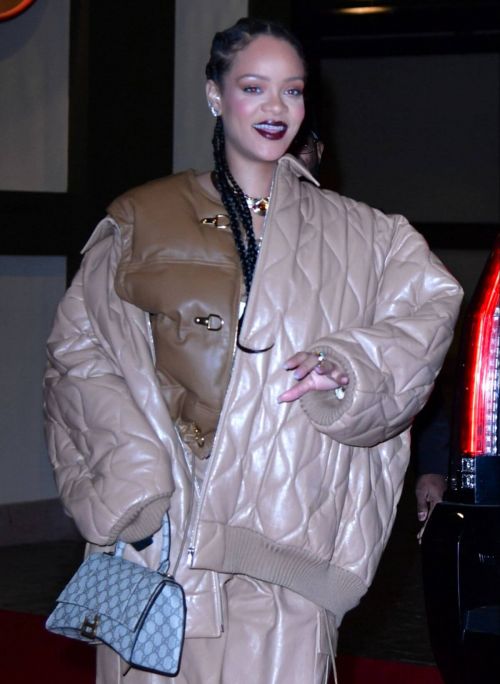 Rihanna Night Out at Cipriani Restaurant in New York 1