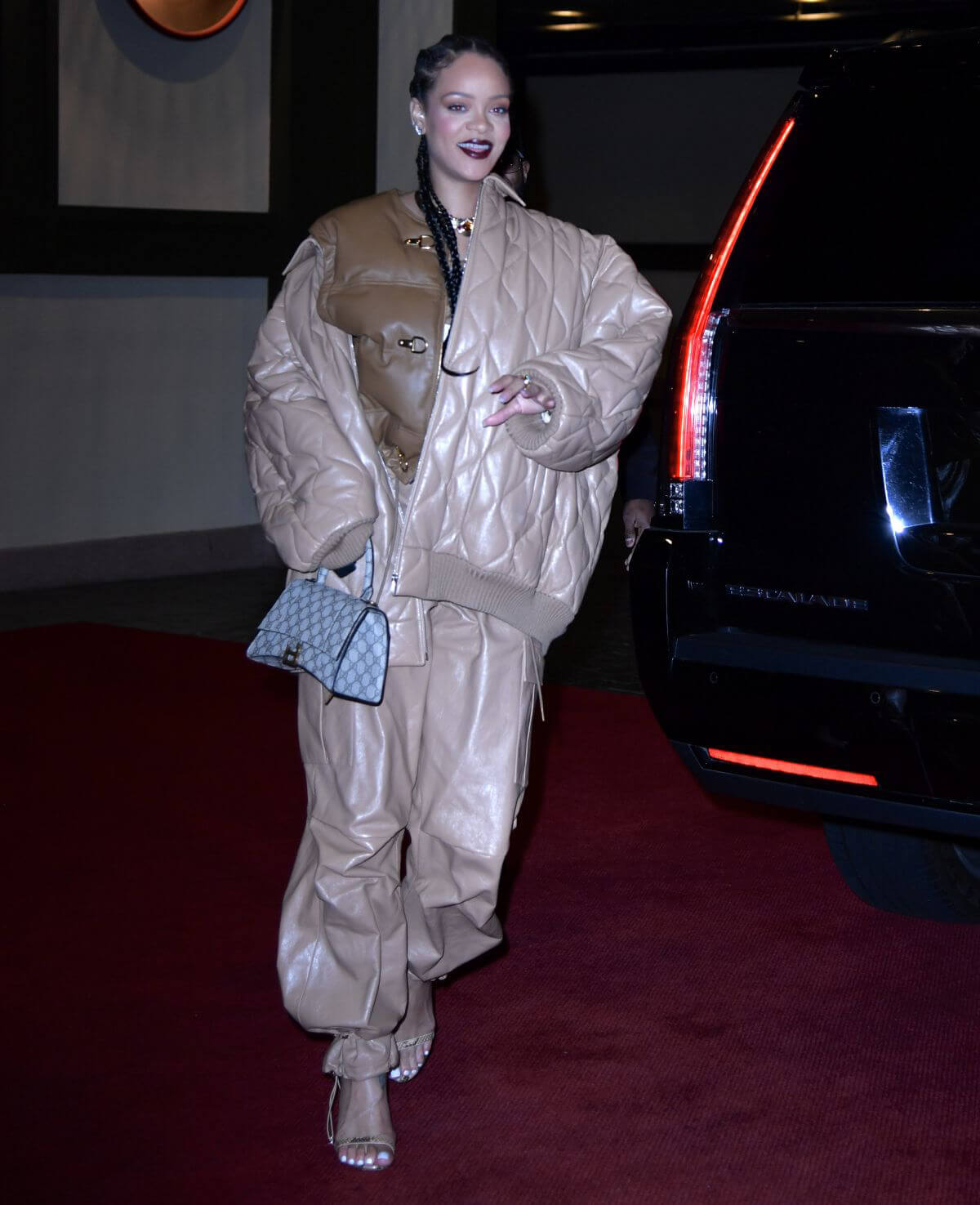 Rihanna Night Out at Cipriani Restaurant in New York 3