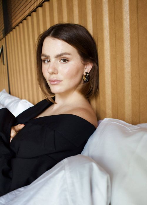 Ruby O. Fee Photoshoot for The Bare Magazine, November 2021 2