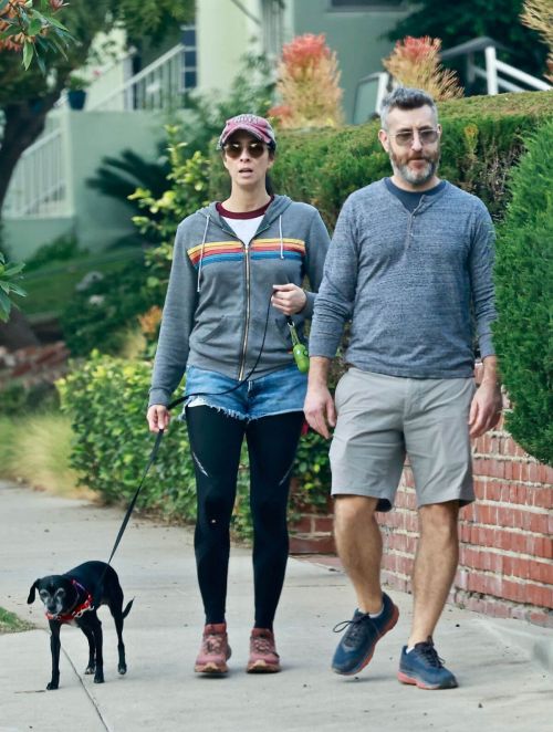 Sarah Silverman and Rory Albanese Walks with her Dog in Los Feliz 11/18/2021 2