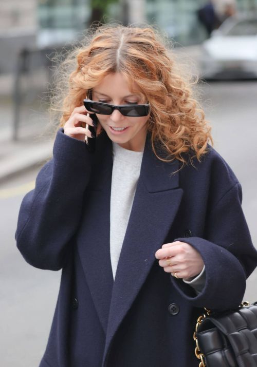 Stacey Dooley Day Out and About in London 11/20/2021 4