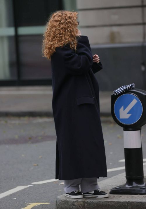 Stacey Dooley Day Out and About in London 11/20/2021 3