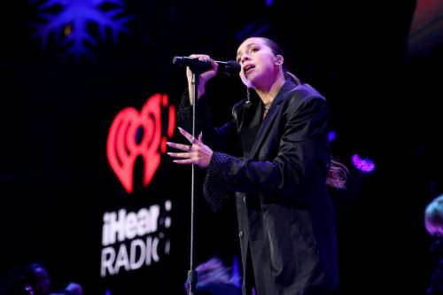 Tate McRae performs at iHeartRadio Jingle Ball in Minneapolis 4