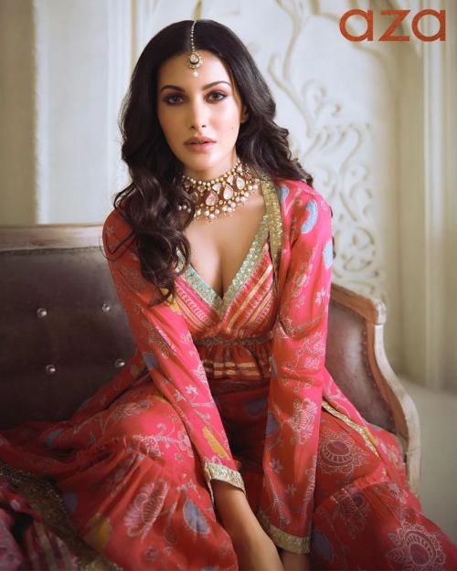 Amyra Dastur Photoshoot for aza fashions cover story, January 2022 7