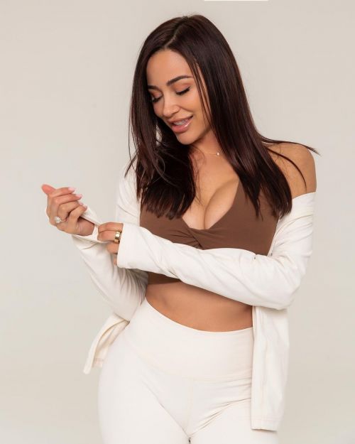 Ana Cheri in Cheri Fit Brown Crop Top and White Tights, January 2022 1