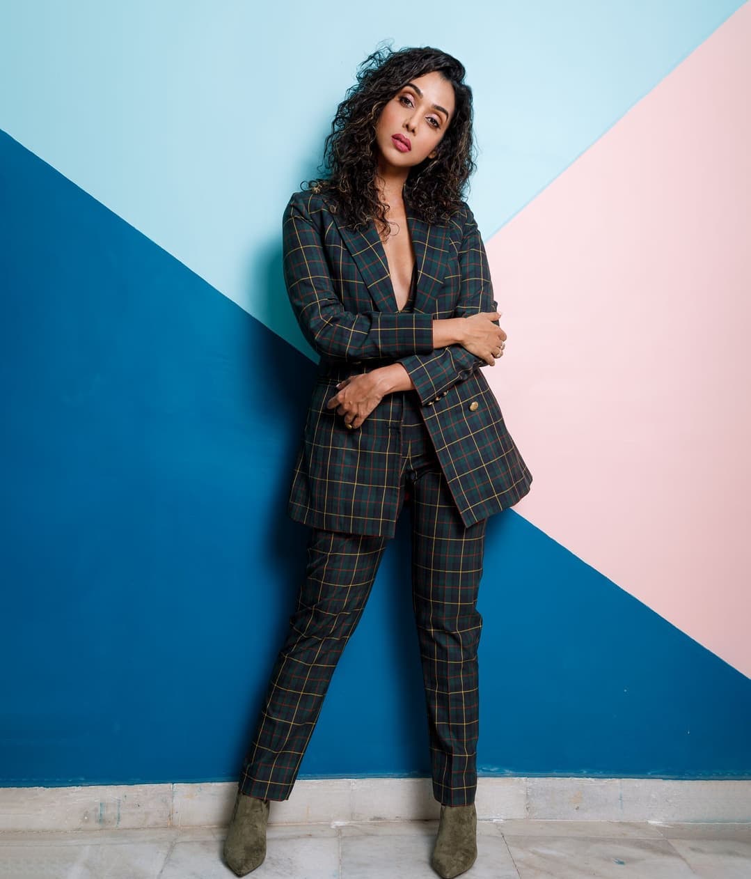 Anupria Goenka in Checked Outfit Designed by Ranbir Mukherjee, December 2021