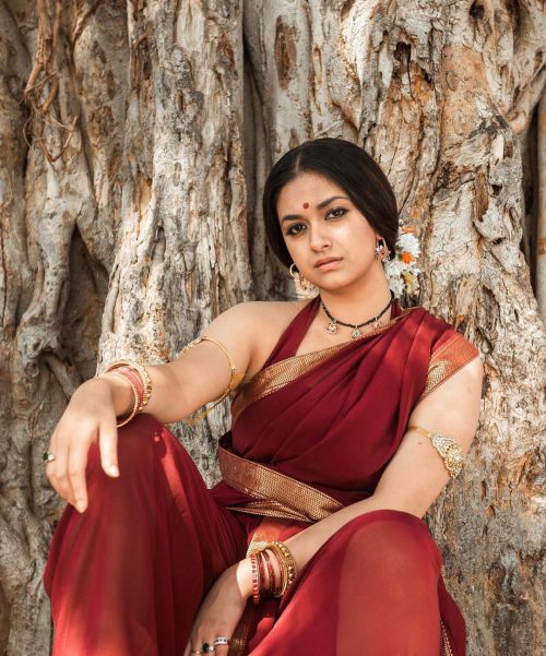 Keerthy Suresh in Aarcha Look at the set of Marakkar: Lion of the Arabian Sea Movie, December 2021