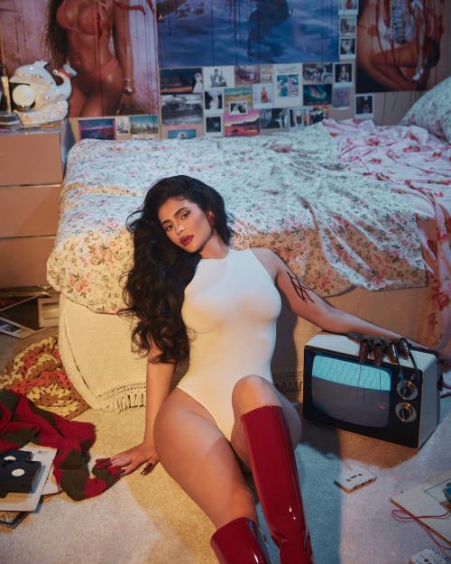 Kylie Jenner Photoshoot in Swimsuit with Red Long Boots, October 2021 1