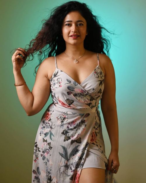 Poonam Bajwa in a Floral Dress Photoshoot by Unique Amit, January 2022