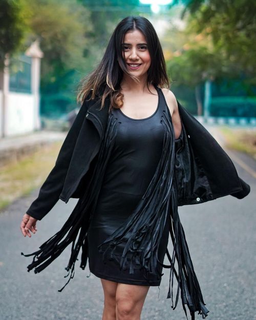 Rashmi Rai Photoshoot in Stylish Black Dress with Black Jacket, December 2021