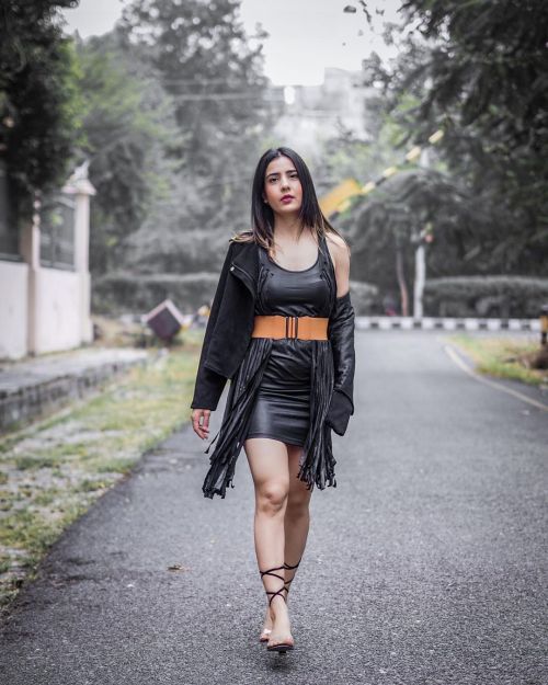 Rashmi Rai Photoshoot in Stylish Black Dress with Black Jacket, December 2021 2