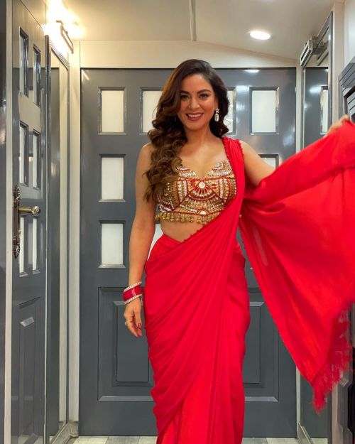 Shraddha Arya wears a Deep Neck Blouse Red Saree Designed by Harshal Naik, January 2022