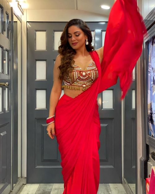 Shraddha Arya wears a Deep Neck Blouse Red Saree Designed by Harshal Naik, January 2022 1