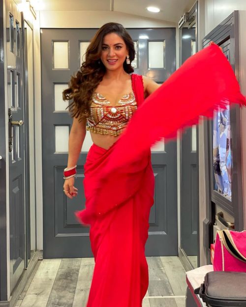 Shraddha Arya wears a Deep Neck Blouse Red Saree Designed by Harshal Naik, January 2022 5