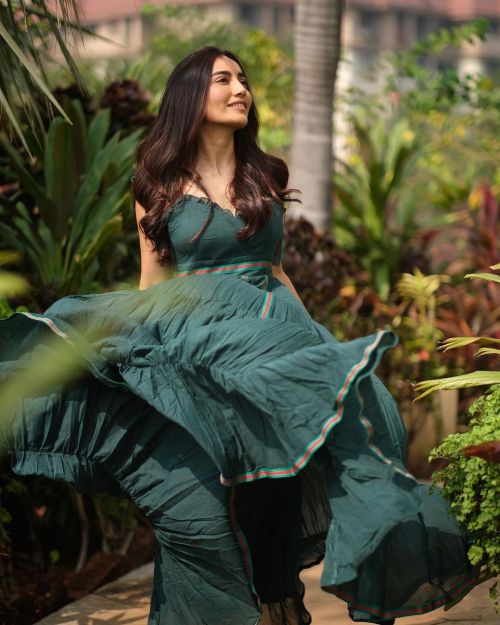 Surbhi Jyoti wears Juniper Cotton Dress Designed by Ordinaree for the Photoshoot, January 2022 5