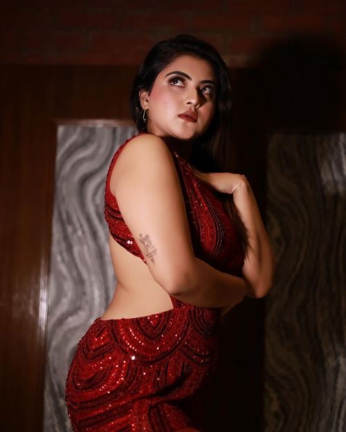 Twinkle Sharma wears a Red Outfit Designed by Ashfaque Ahmad for the photoshoot, December 2021