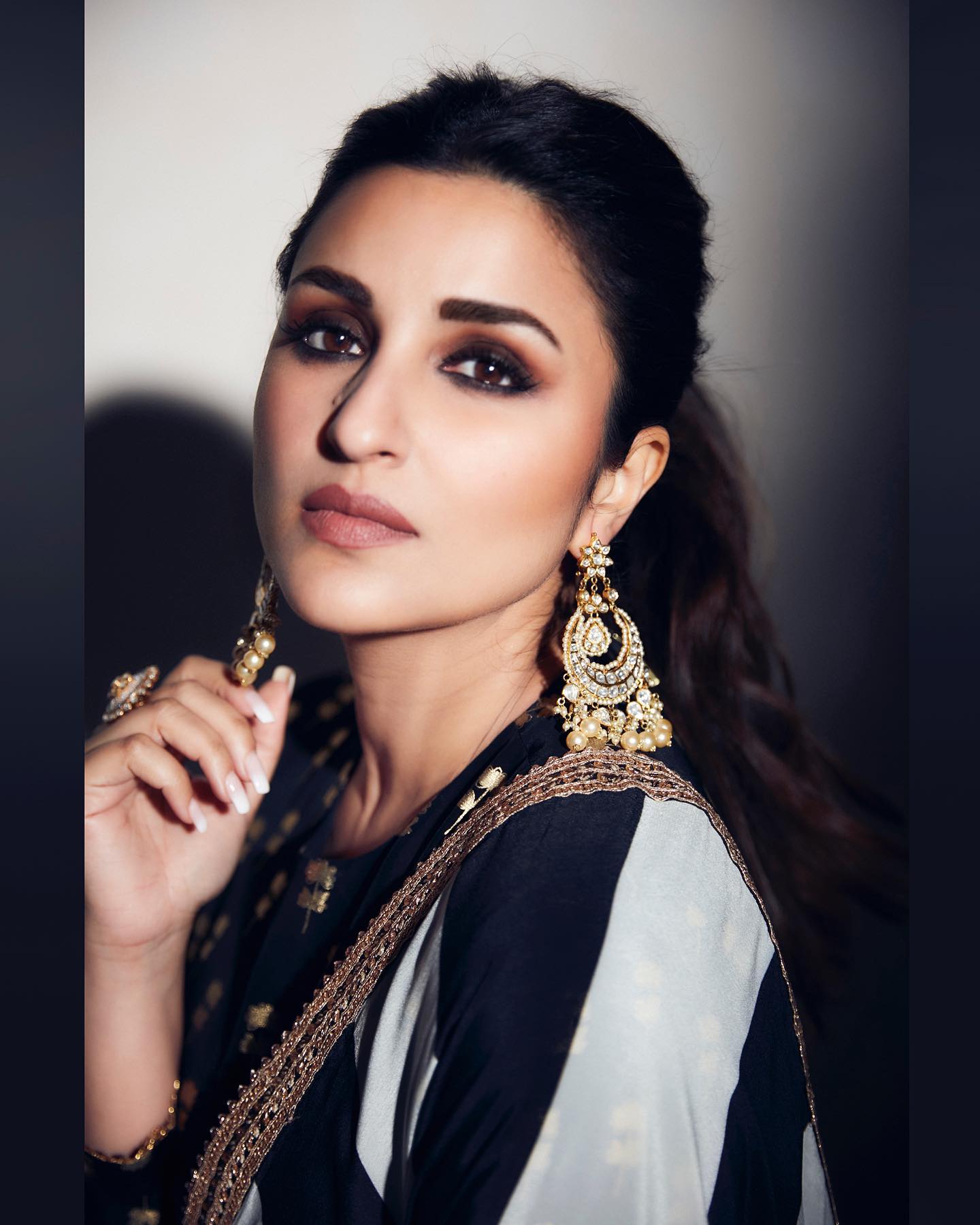 Parineeti Chopra wears Zebra Printed Saree for Photoshoot, February 2022