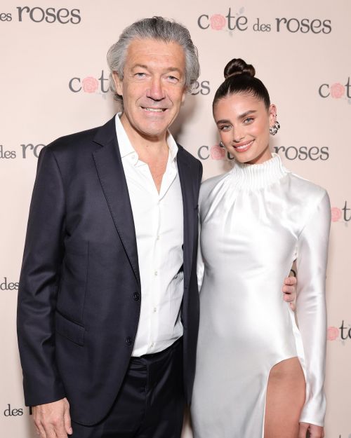 Taylor Hill seen to Cote des roses beautiful night party, April 2022 1