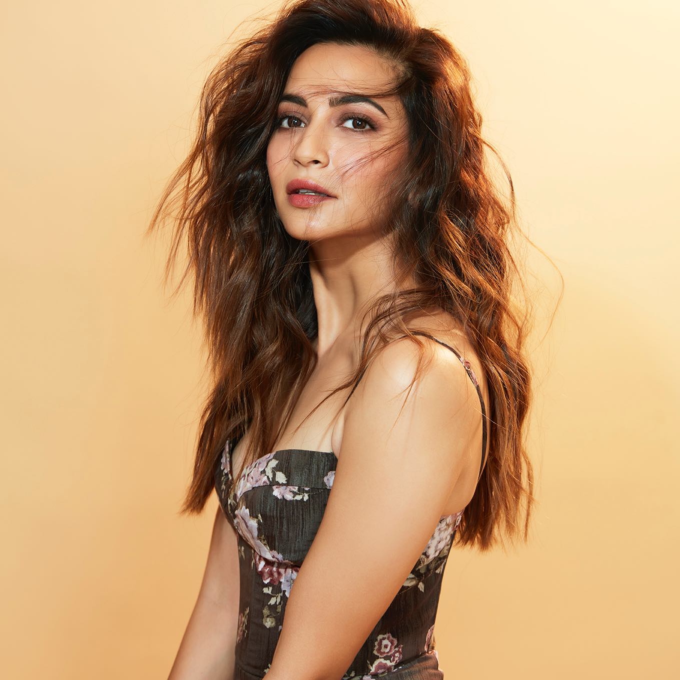 Kriti Kharbanda seen in Messy Hair in Photoshoot, April 2022