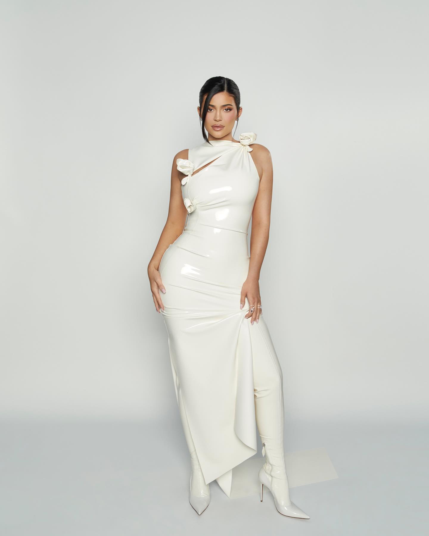 Kylie Jenner in White Outfit The Kardashians Hulu Premiere, April 2022
