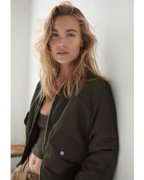 Nathalie Darcas Portrait Photoshoot in New York, October 2021 1