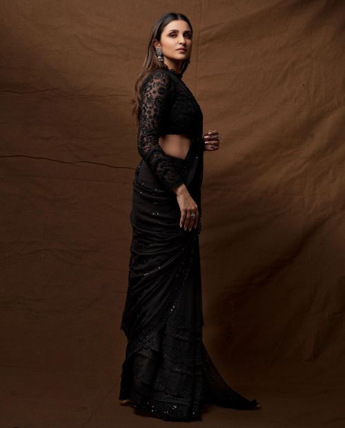 Parineeti Chopra seen in Black Full Sleeve Saree in Photoshoot, May 2022 2
