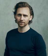 Tom Hiddleston Profile