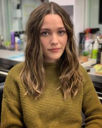 Victoria Pedretti Profile