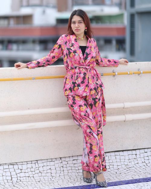 Anuja Gaurinandan wears a Floral Print Dress in Photoshoot, Jun 2022