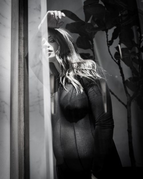 Pregnant Ashley Greene Show Baby Bump Photoshoot for InStyle Magazine 3