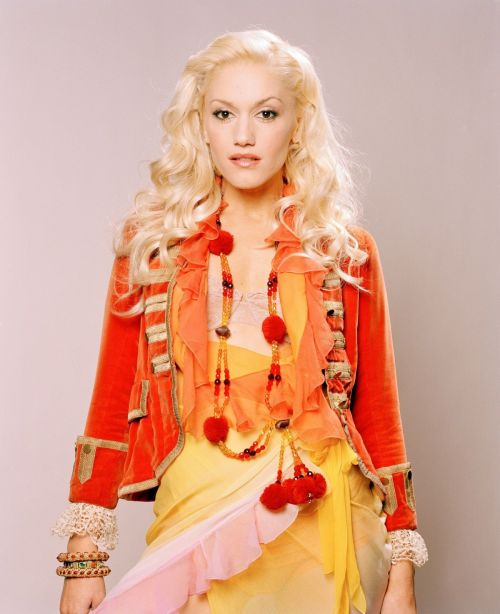 Gwen Stefani Throwback Photoshoot for Glamour Magazine 2005 Issue 6