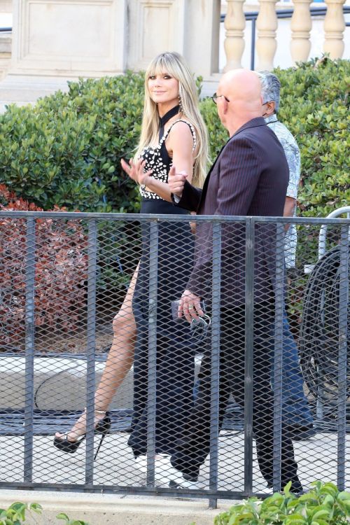 Heidi Klum seen in Black Dress at Results Night on AGT in Pasadena