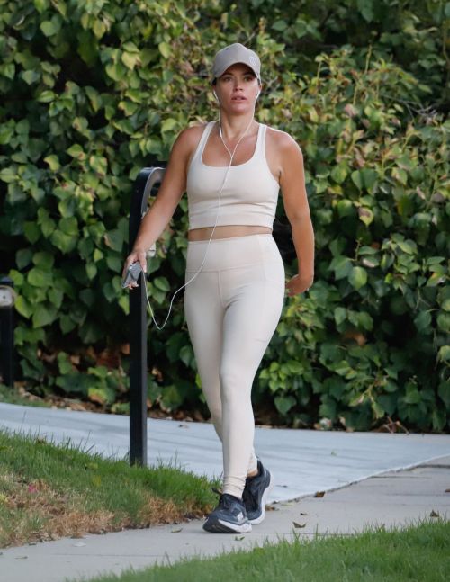 Teddi Mellencamp Day Out Jogging in Los Angeles 1