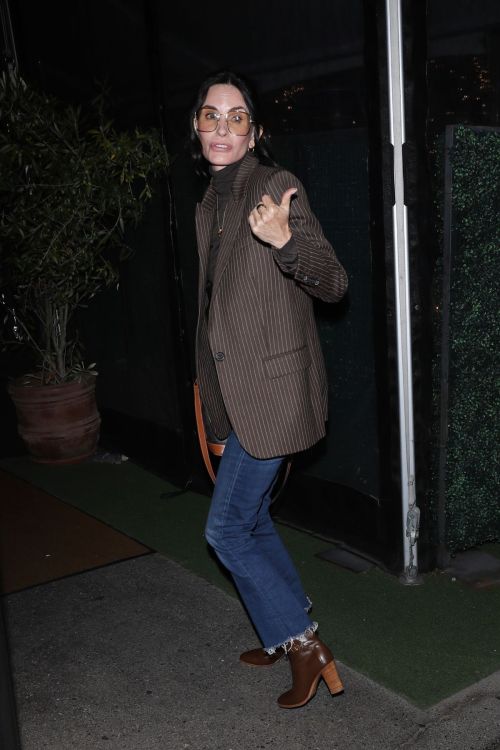 Courteney Cox Night Out for Dinner at Giorgio Baldi in Santa Monica, Oct 2022