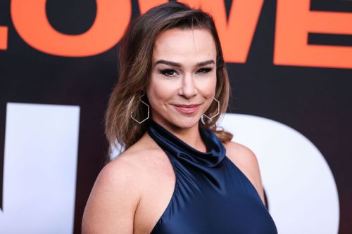 Danielle Harris attends at Halloween Ends Premiere in Los Angeles, Oct 2022