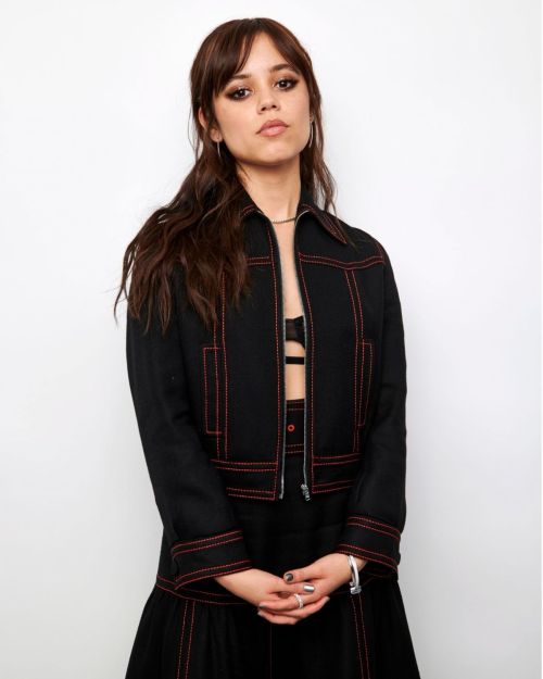 Jenna Ortega Photoshoot for TV Guide Magazine at New York Comic Con, Oct 2022 1
