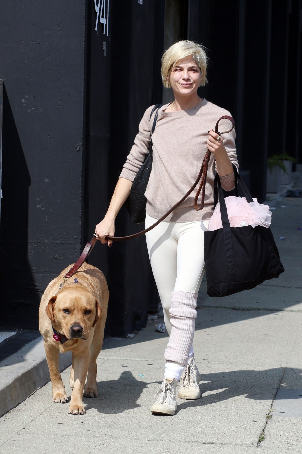 Selma Blair Day Out with a Her Dog After Leaves Dance Studio in Los Angeles, Oct 2022