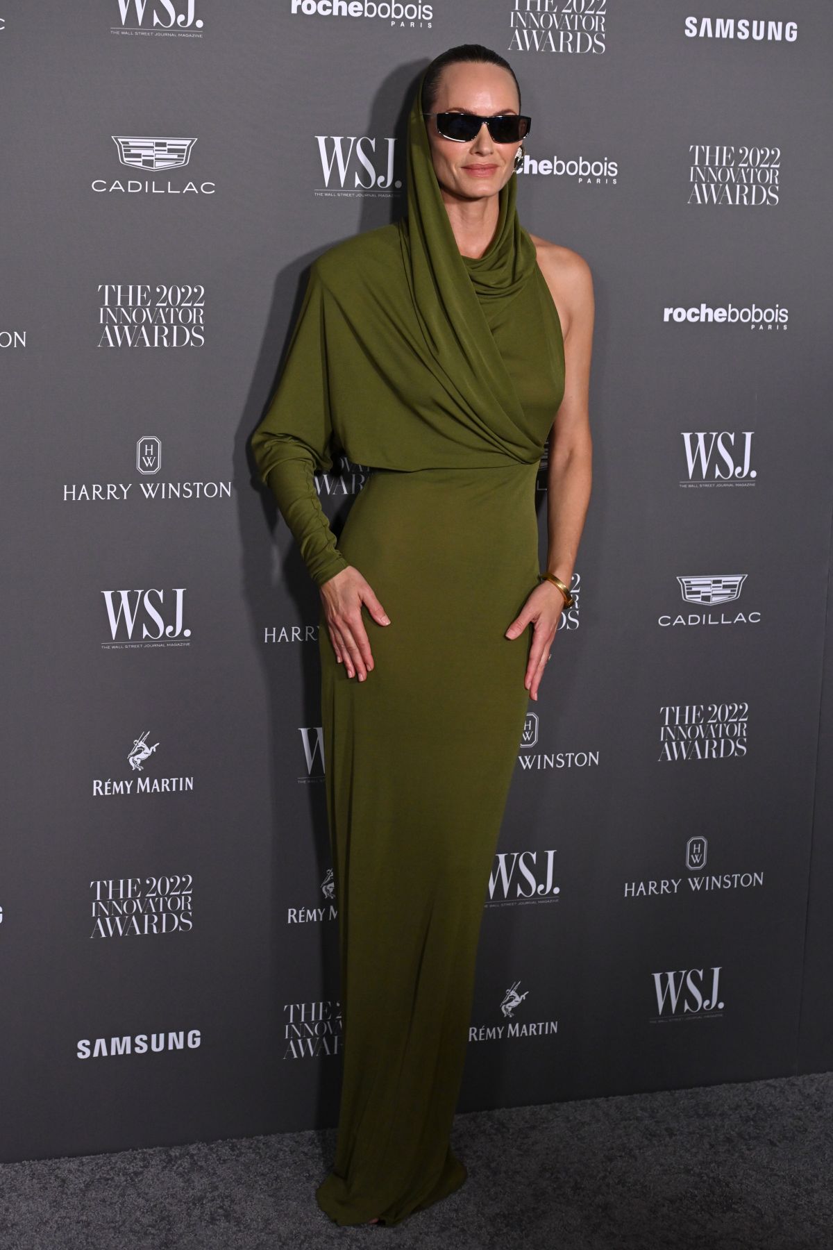 Amber Valletta attends WSJ Magazine 2022 Innovator Awards in New York, Nov 2022