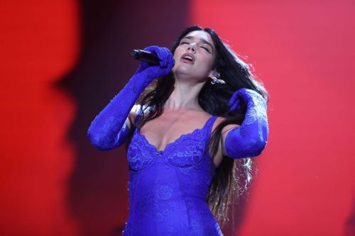 Dua Lipa Performs at 2022 Spark Arena in Auckland