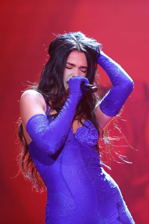 Dua Lipa Performs at 2022 Spark Arena in Auckland