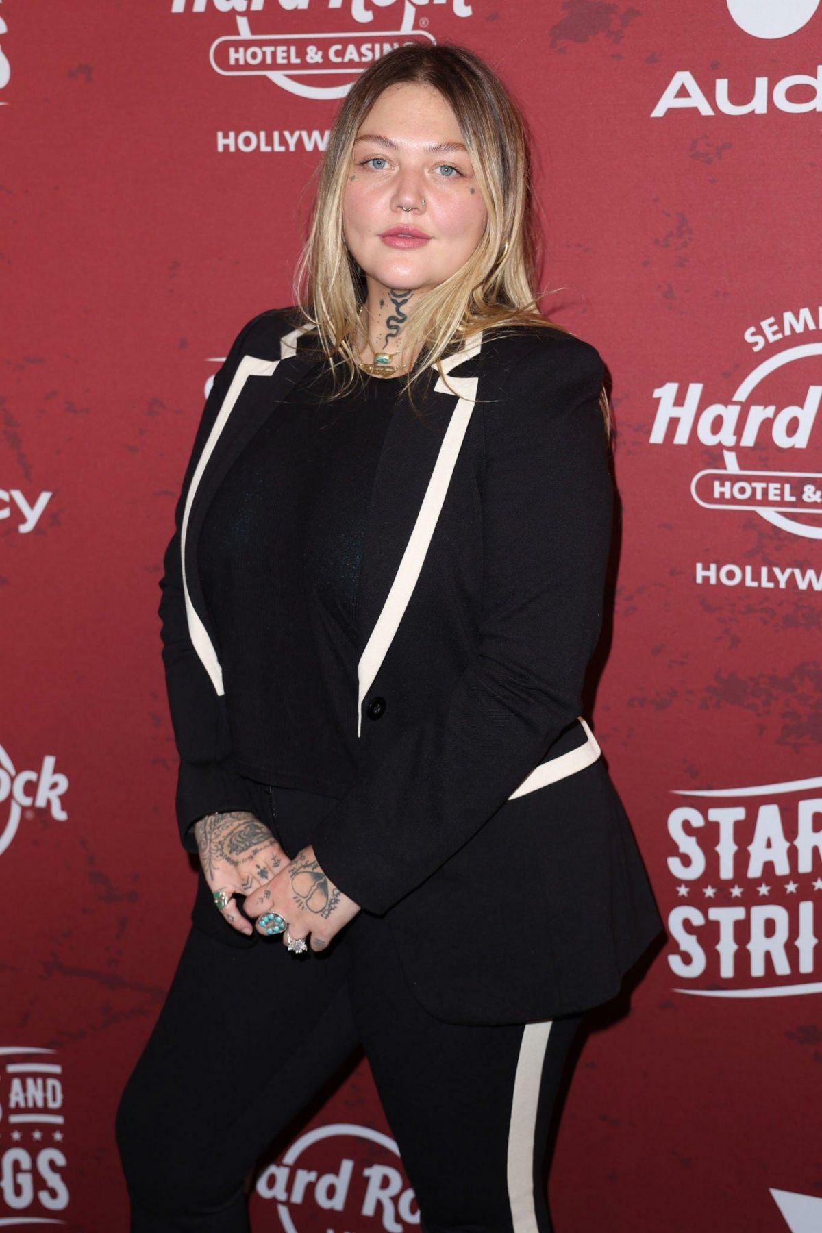 Elle King at Stars and Strings at Seminole Hard Rock Hotel & Casino in Florida, Nov 2022